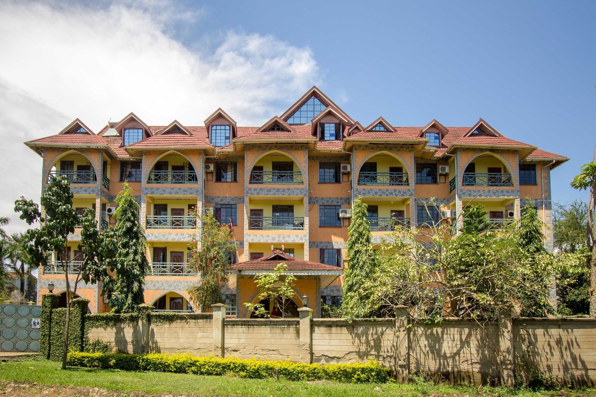 Parkview Safari Hotel And Apartments Kisumu Extérieur photo