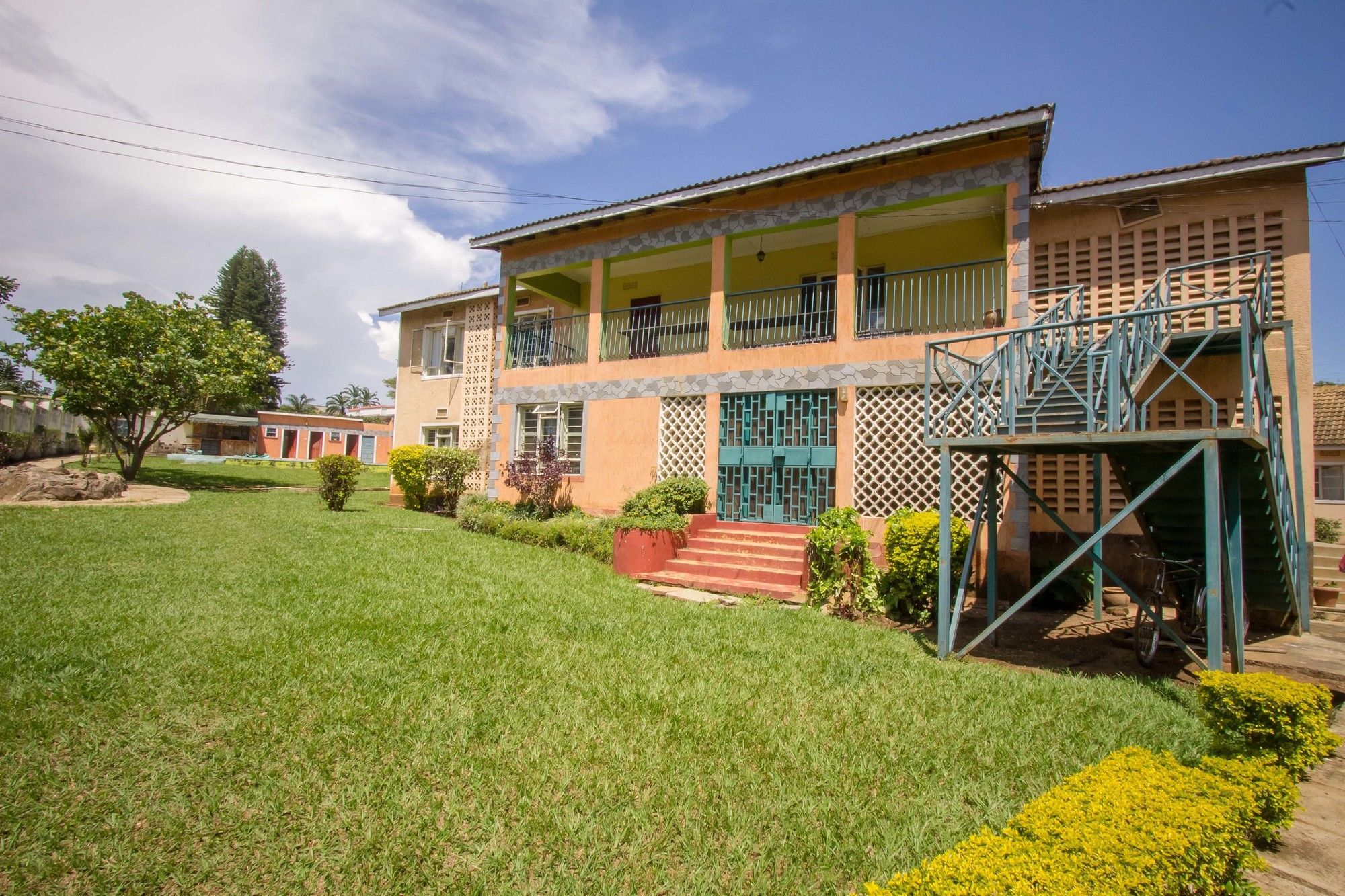 Parkview Safari Hotel And Apartments Kisumu Extérieur photo